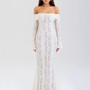 White Off-Shoulder Bell Sleeve Bridal Gown